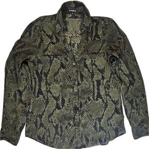 Express Womens Snake Skin Print Blouse Size XS Animal Print Top Chic Trendy‎